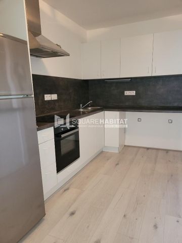 Location Appartement 3 pièces 64m² VIESLY 59271 - Photo 4