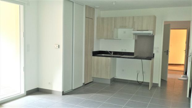 Location Appartement 2 pièces 45m² COGOLIN 83310 - Photo 1