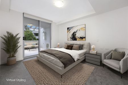 Impressive Designer Apartment with Serene Outlook! - Photo 2