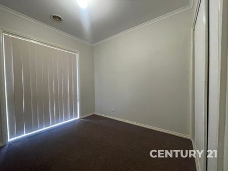 Three Bedrooms, Room to Settle - Photo 3