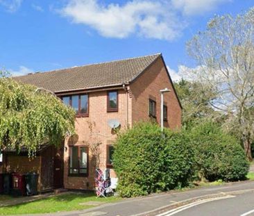 Rossington Place, Reading, RG2 - Photo 1