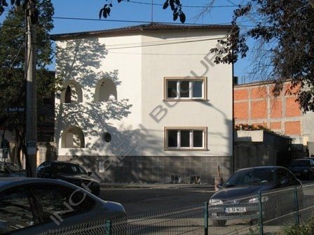 Vila de inchiriat in zona Crangasi,250mp - Photo 1