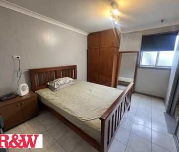 FULLY FURNISHED GRANNY FLAT !!! - Photo 1