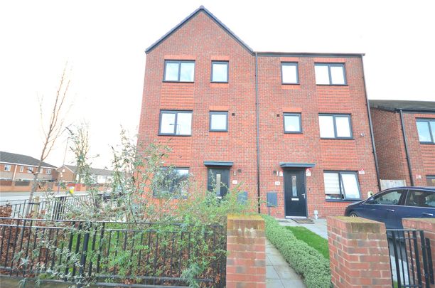 New Allen Street, Miles Platting, Manchester, Greater Manchester, M40 7UR - Photo 1