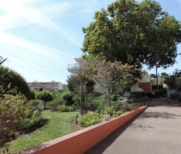 Location Appartement 2 pièces 39m² ROQUEBRUNE CAP MARTIN 06190 - Photo 2