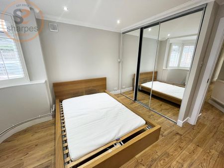 3 bedroom flat to rent - Photo 5