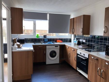 4 bed maisonette to rent in Northfields, NR4 7EX, NR4 - Photo 5