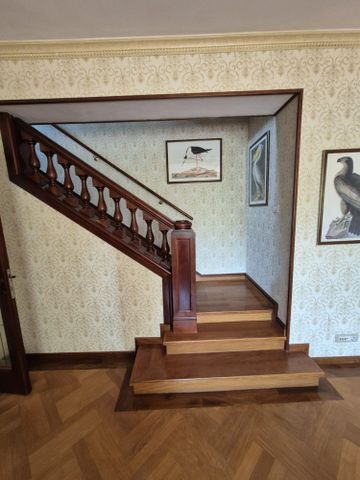 Vila de inchiriat 5 camere, curte frumoasa, locatie foarte buna, zona Domenii, Bucuresti - Fotografie 2