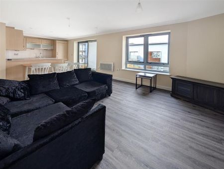 2 bedroom apartment to rent - Photo 2