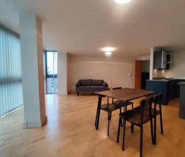 2 bedroom apartment to rent - Photo 2