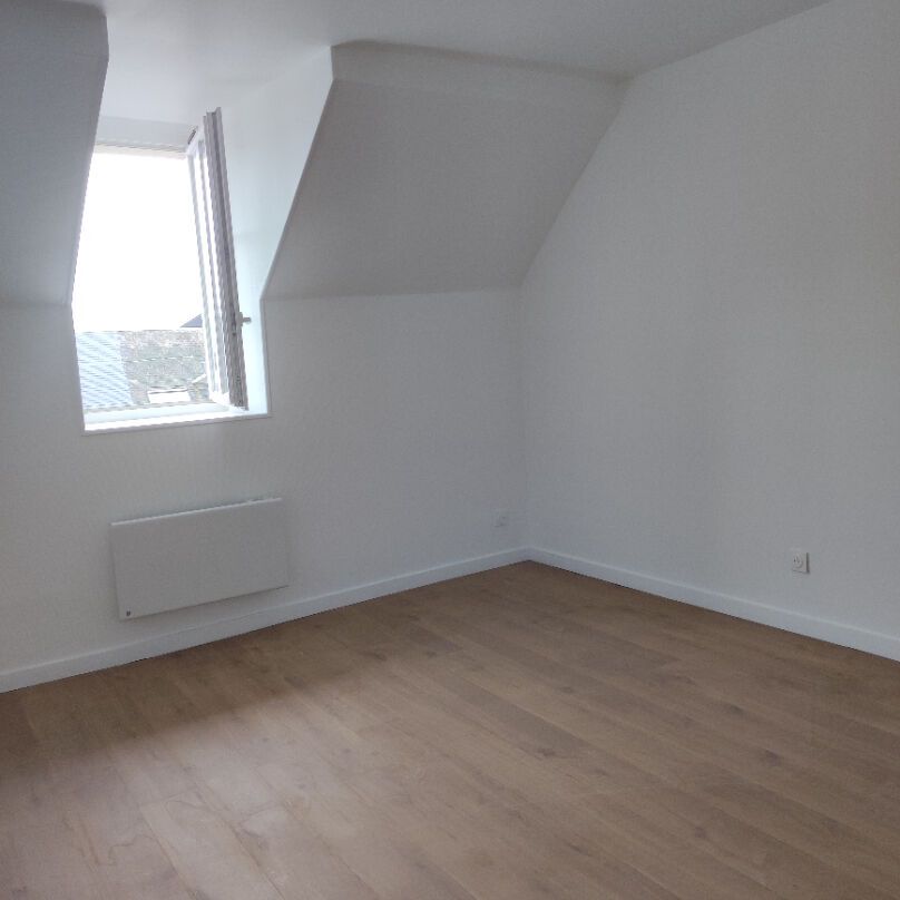 Location Appartement 2 pièces 39m² BARENTIN 76360 - Photo 1