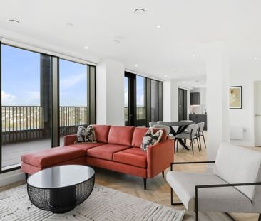 3 bedroom penthouse to rent - Photo 2