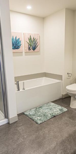 RIEN À PAYER AVANT LE 1ER MAI - Le Wow à Sainte-Foy Québec - Condo / appartement / logement à louer - Photo 1