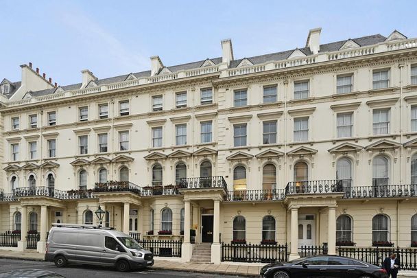 4 bedroom apartment to rent - Photo 1