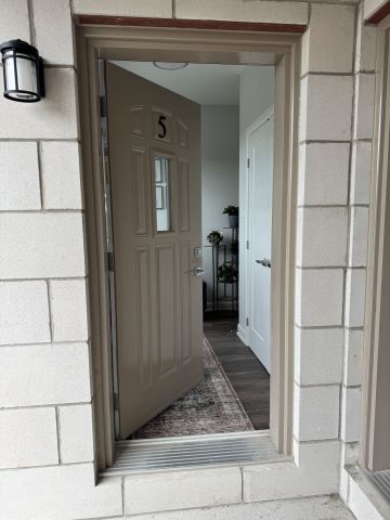 For Lease - 43 Senators Gate Drive Unit# 5, Perth, Ontario - Photo 3