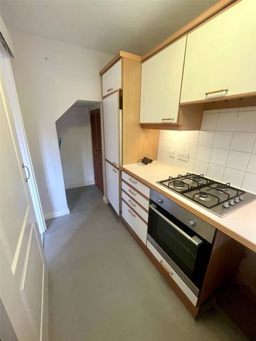 Sunbury Court, Shoeburyness, Southend-on-Sea, Essex, SS3 8TR - Photo 3