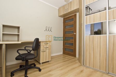 Mieszkanie 3 pokojowe , strych ,parking-ul.Lwowska - Photo 3