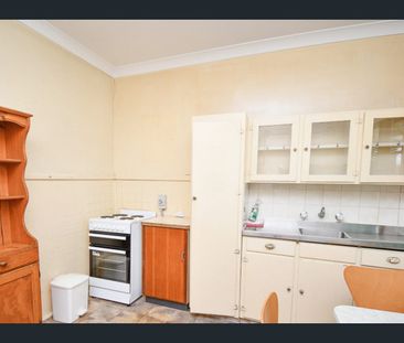 Two Bedroom Unit, Central Mandurah Location! - Photo 3