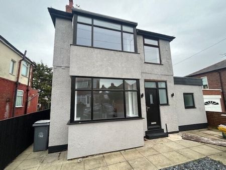 Washington Ave, Blackpool - Photo 3