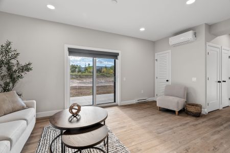 For Lease - 13 Moonlight Court Unit# 201A, Central Huron, Ontario - Photo 4