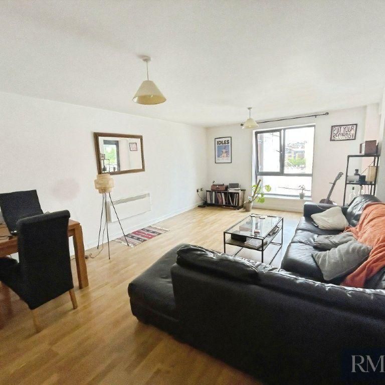 2 bedroom apartment to rent - Photo 1