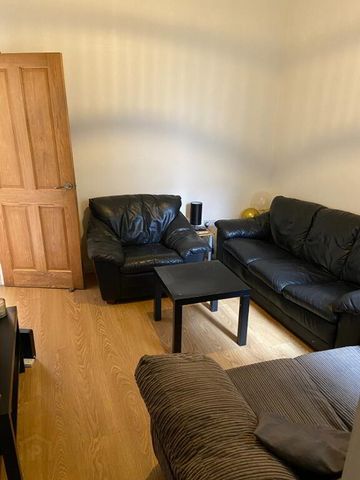 Surrey Street, Lisburn Road, Belfast, BT9 7FS - Photo 2