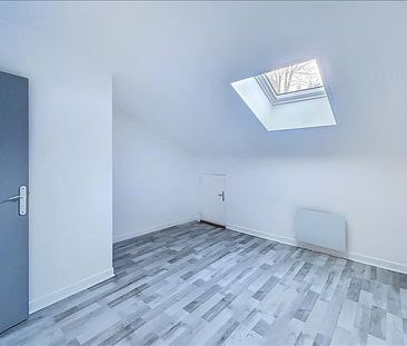 3 pièces - 65 m² - 2ème étage - Colocation non autorisée - Photo 3