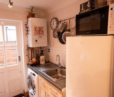 2 Bed Flat, Manor Road, E17 - Photo 6
