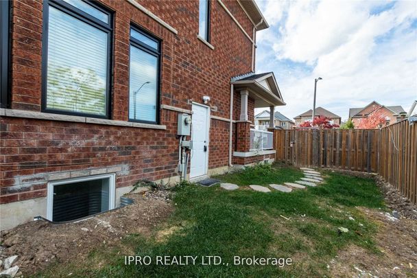 For Lease - 3856 Passway Road Unit# Bsmt, Mississauga, Ontario - Photo 1