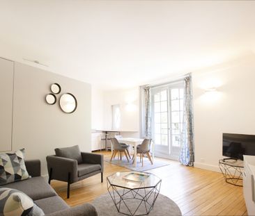 Appartement à louer avenue Félix-Faure, Paris 15ème - Photo 3
