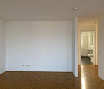 2-Zimmer-Wohnung mit Dachterrasse und Einbauküche - Photo 1