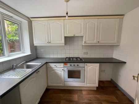 1 bedroom flat to rent - Photo 3