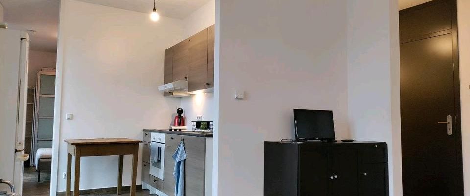 Befristete möblierte 2 Zimmer Wohnung | Lichtenberg - Photo 1