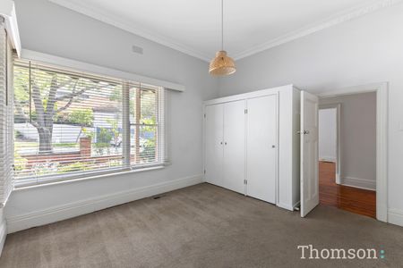 Toorak Lifestyle - Photo 3