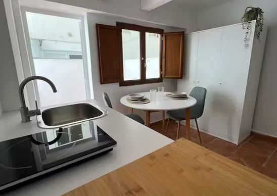 Carrer de la Mare de Déu de Montiel, Paterna, Valencian Community 46980