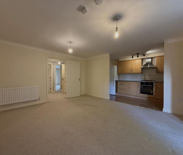 2 bedroom ground floor flat to rent - Photo 4