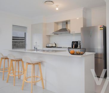 7 Mayo Crescent, Chisholm NSW 2322 - House For Rent | Domain - Photo 1