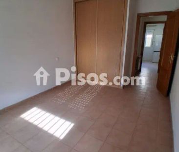 Casa pareada en alquiler en Calle de la Valencia, cerca de Calle de... - Foto 4