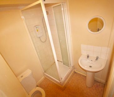 AVAILABLE NOW*** A one bedroom first floor property in the heart of... - Photo 3