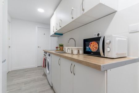 Modern Room with private bathroom in Usera - Photo 3