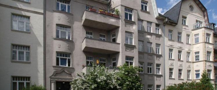 Tolle Wohnung mit Vinyl-Belag und Balkon... - Photo 1