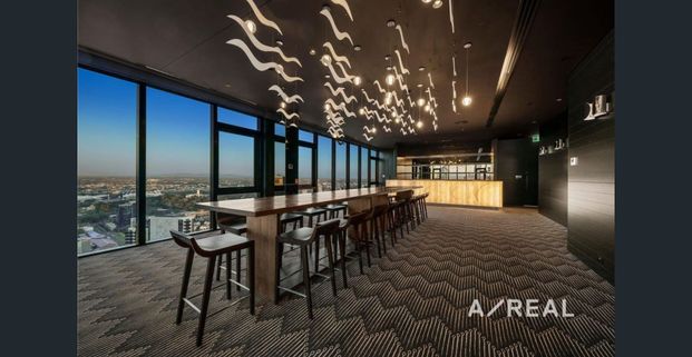 Open-Plan Sophistication with Iconic Southbank Views - Photo 1