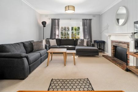 11 Regent Court, Frankston VIC 3199 - Photo 4
