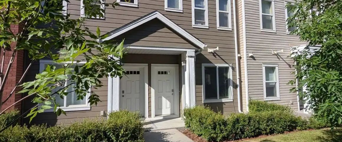 Turn-Key Upgraded Townhome | 2+ BR Layout | 2-Car Parking | Steps to Amenities — 2 Bedrooms+ Den Townhouse - Photo 1