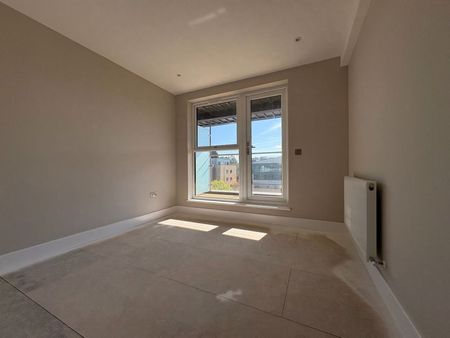 Fishponds Road, Wokingham - Photo 2