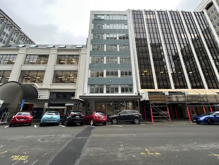MODERN SPACIOUS BRAND NEW - TWO BEDROOM APARTMENT - WELLINGTON CITY - Photo 2