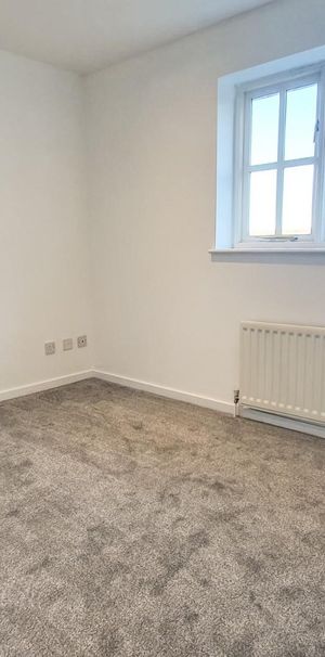 Badgers Close, Hertford - Photo 1