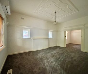 1 / 392 Dandenong Rd, Caulfield North - Photo 1
