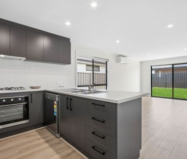 Brand New 4 Bedroom Home - Photo 6