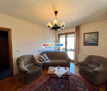 Inchiriere apartament 3 camere, Ploiesti, zona ultracentrala - Photo 2